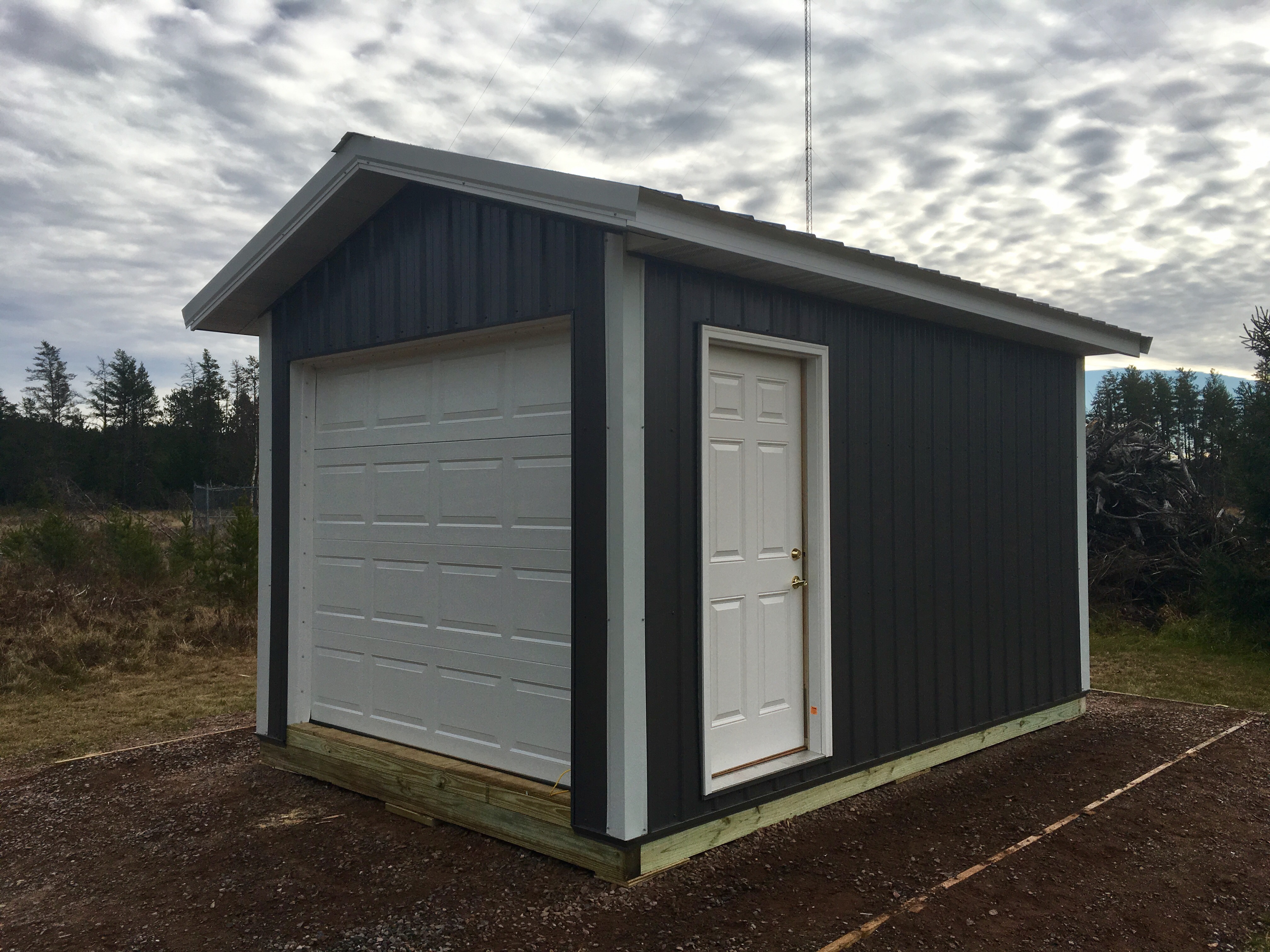maintenance-free sheds premium pole building and storage