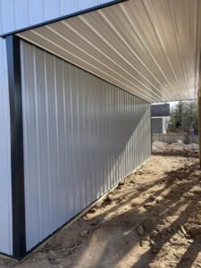 pole-building-with-leanto